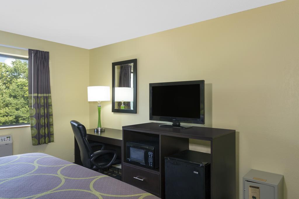Super 8 By Wyndham Marietta Motel Kültér fotó